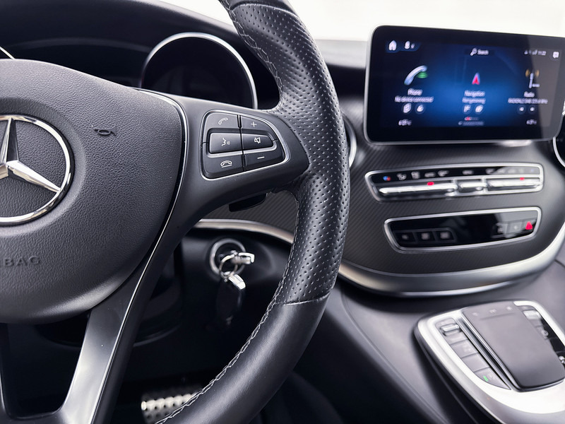 فان المدمجة, الشاحنات الصغيرة كابينة مزدوجة Mercedes-Benz V-Klasse 250d 4-MATIC Extra Lang BPM Vrij Direct Leverbaar LED AMG Styling: صور 19 فان المدمجة, الشاحنات الصغيرة كابينة مزدوجة Mercedes-Benz V-Klasse 250d 4-MATIC Extra Lang BPM Vrij Direct Leverbaar LED AMG Styling: صور 19