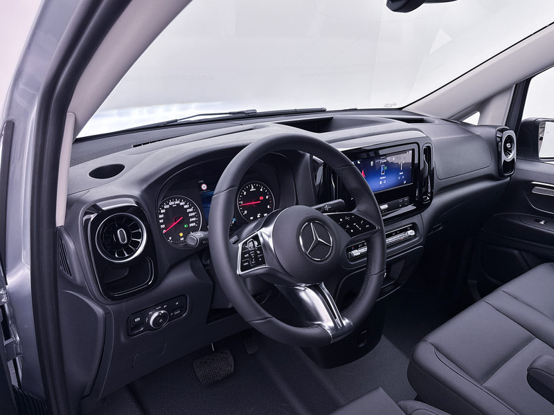 Mercedes-Benz Vito 116 CDI L2 Select Nieuw direct leverbaar Navigatie Multibeam LED Trekhaak Betimmering - فان المدمجة: صور 5 Mercedes-Benz Vito 116 CDI L2 Select Nieuw direct leverbaar Navigatie Multibeam LED Trekhaak Betimmering - فان المدمجة: صور 5