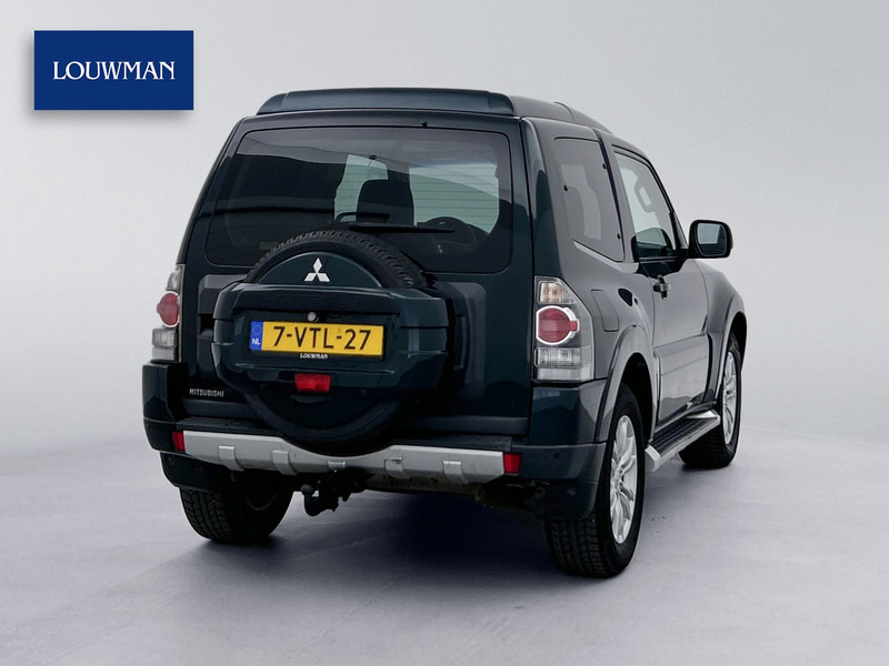 Mitsubishi Pajero 3.2 DI-D Instyle High Roof Van Grijs kenteken Automaat Climate control Trekhaak 3000KG - الشاحنات الصغيرة: صور 2 Mitsubishi Pajero 3.2 DI-D Instyle High Roof Van Grijs kenteken Automaat Climate control Trekhaak 3000KG - الشاحنات الصغيرة: صور 2