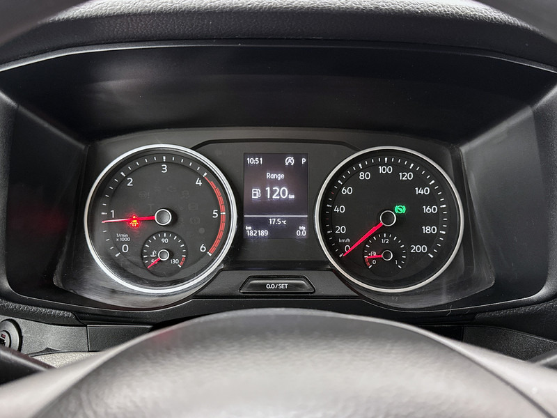 Volkswagen Crafter 35 2.0 TDI L3H3 177PK DSG Trekhaak Achteruitrijcamera Betimmering - فان: صور 5 Volkswagen Crafter 35 2.0 TDI L3H3 177PK DSG Trekhaak Achteruitrijcamera Betimmering - فان: صور 5