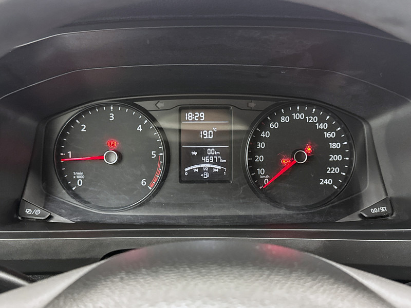 Volkswagen Transporter 2.0 TDI L1H1 Imperiaal Cruise control Airco Betimmering - فان المدمجة: صور 5 Volkswagen Transporter 2.0 TDI L1H1 Imperiaal Cruise control Airco Betimmering - فان المدمجة: صور 5