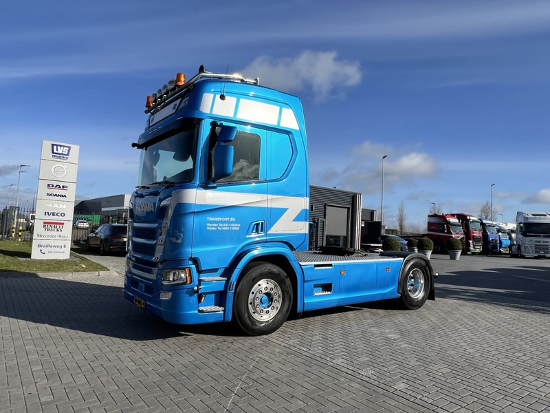 Scania R450 NGS 4x2 Trekker PTO-Prep. / LED - شاحنة جرار: صور 1 Scania R450 NGS 4x2 Trekker PTO-Prep. / LED - شاحنة جرار: صور 1