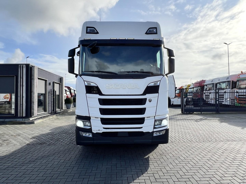 Scania R540 6x2 NGS 6x2 Trekker Full Spoiler / Retarder, 3.15 / Leather, LED - شاحنة جرار: صور 2 Scania R540 6x2 NGS 6x2 Trekker Full Spoiler / Retarder, 3.15 / Leather, LED - شاحنة جرار: صور 2