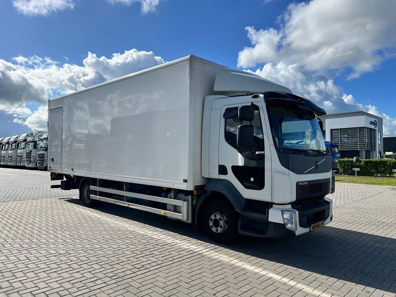Volvo FL 210 4x2 bakwagen Dhollandia 1500kg / - بصندوق مغلق شاحنة: صور 3 Volvo FL 210 4x2 bakwagen Dhollandia 1500kg / - بصندوق مغلق شاحنة: صور 3