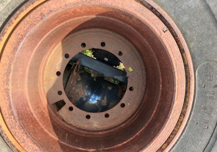 Anvelope Cu 24PR 4 BUC VOLA Incarcator VOLVO KOMATSU JCB - عجلات: صور 2 Anvelope Cu 24PR 4 BUC VOLA Incarcator VOLVO KOMATSU JCB - عجلات: صور 2