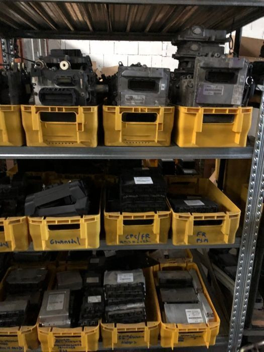 Calculator motor 20995620 Volvo FH12 truck - كتلة التحكم - شاحنة: صور 1 Calculator motor 20995620 Volvo FH12 truck - كتلة التحكم - شاحنة: صور 1