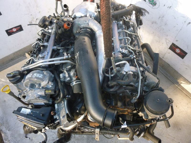 Mercedes-Benz 3.0 V6 642.982 SPRINTER 319 EURO 5 Mercedes-Benz Sprinter passenger - المحرك - ميكروباص: صور 1 Mercedes-Benz 3.0 V6 642.982 SPRINTER 319 EURO 5 Mercedes-Benz Sprinter passenger - المحرك - ميكروباص: صور 1