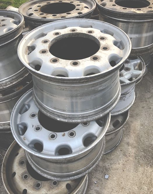 Mercedes-Benz Janta camion 22,5 fier SH - الجنوط - شاحنة: صور 1 Mercedes-Benz Janta camion 22,5 fier SH - الجنوط - شاحنة: صور 1