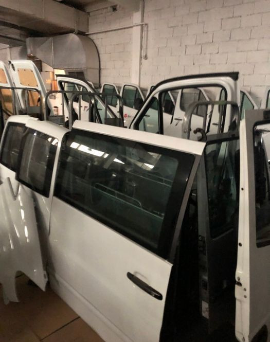 Scania IVECO Man Mercedes DAF Renault - باب و قطع الغيار - شاحنة: صور 4 Scania IVECO Man Mercedes DAF Renault - باب و قطع الغيار - شاحنة: صور 4