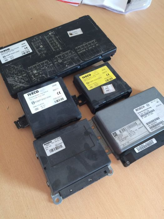 Vand calculatoare bord IVECO - كتلة التحكم - شاحنة: صور 1 Vand calculatoare bord IVECO - كتلة التحكم - شاحنة: صور 1