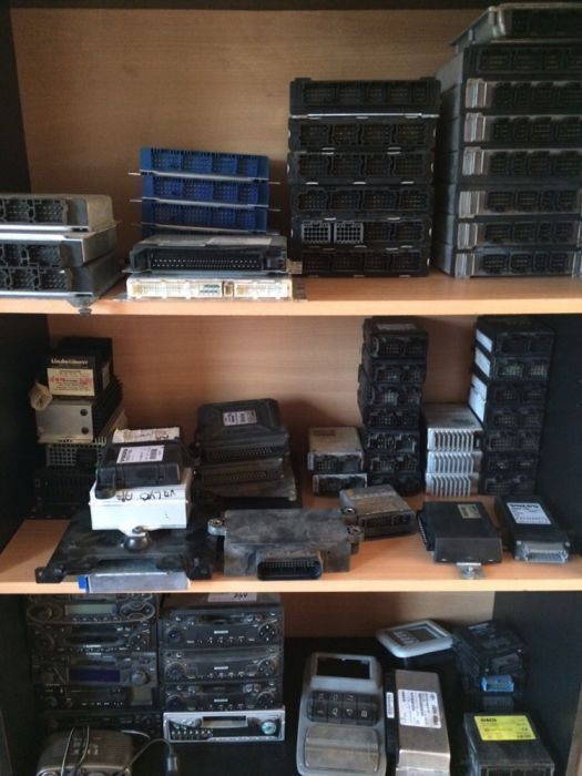 Vand calculatoare bord IVECO - كتلة التحكم - شاحنة: صور 2 Vand calculatoare bord IVECO - كتلة التحكم - شاحنة: صور 2