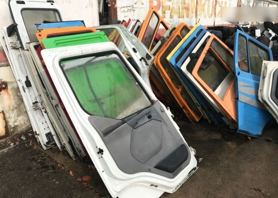 - باب و قطع الغيار - شاحنة: صور 5 - باب و قطع الغيار - شاحنة: صور 5