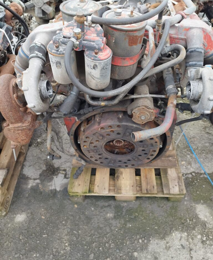 Deutz BF8L513 Deutz - المحرك - شاحنة: صور 2 Deutz BF8L513 Deutz - المحرك - شاحنة: صور 2