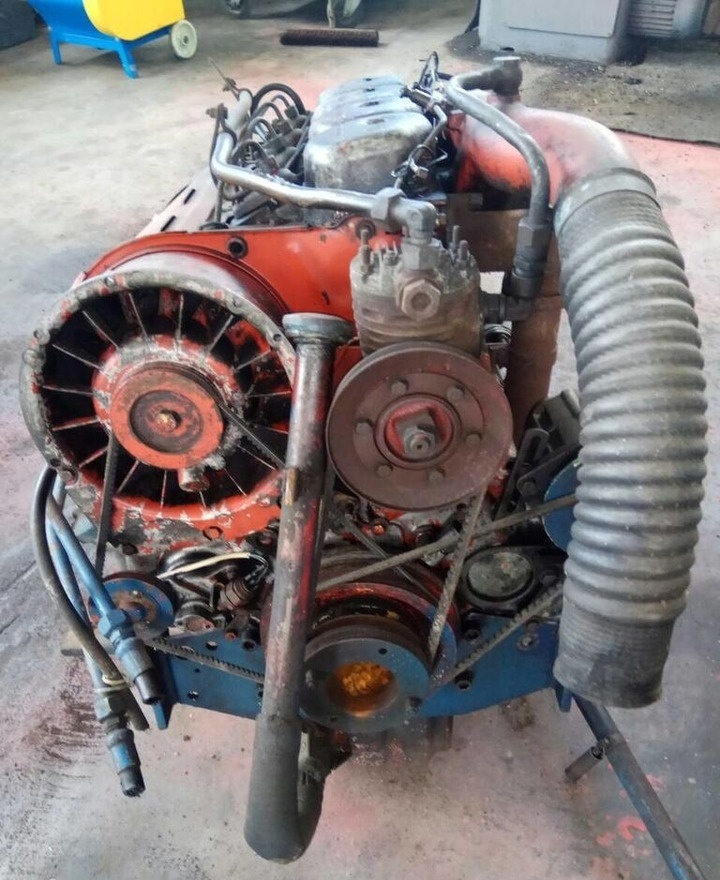 Deutz F4L913 - المحرك - شاحنة: صور 2 Deutz F4L913 - المحرك - شاحنة: صور 2