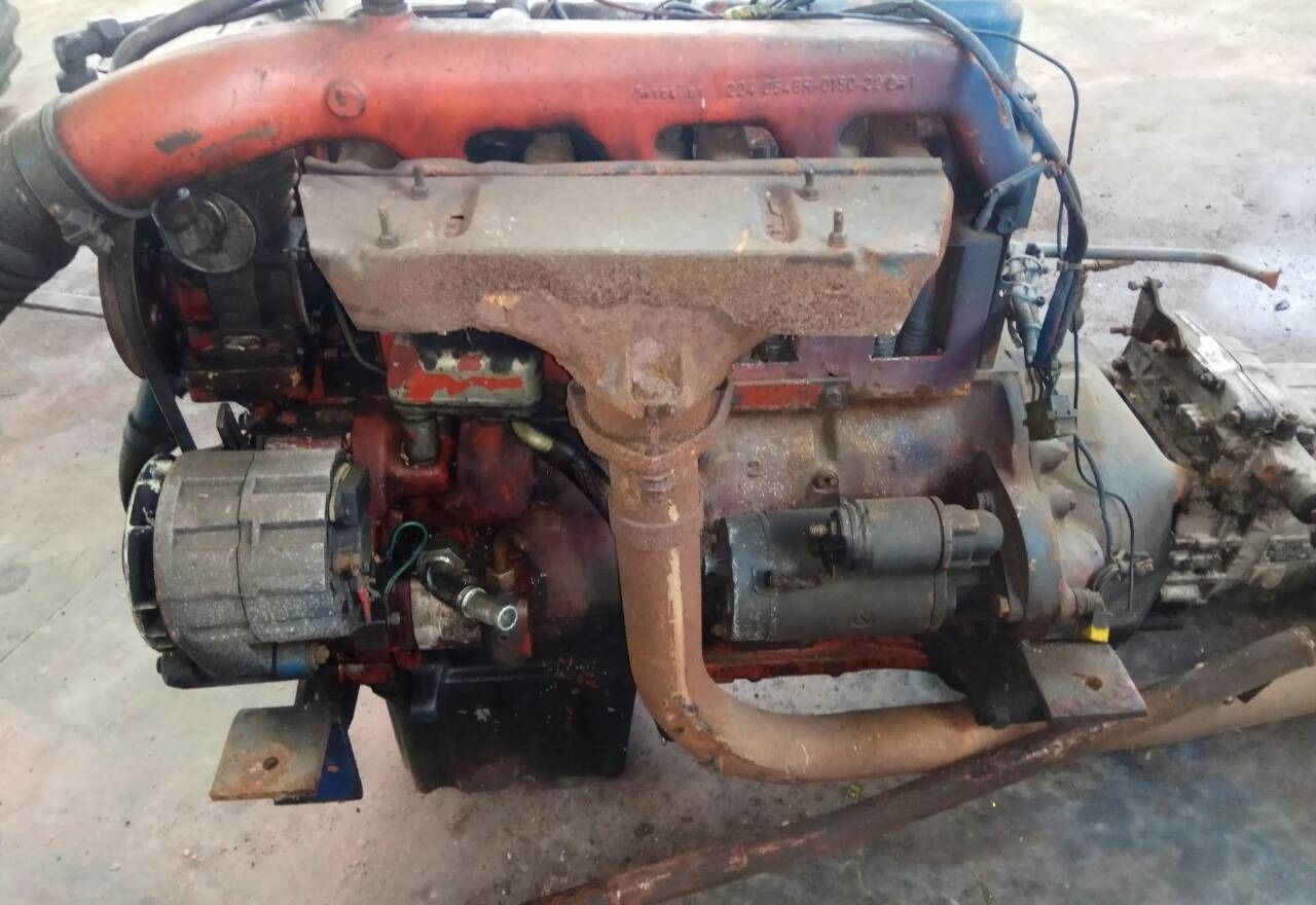 Deutz F4L913 - المحرك - شاحنة: صور 1 Deutz F4L913 - المحرك - شاحنة: صور 1