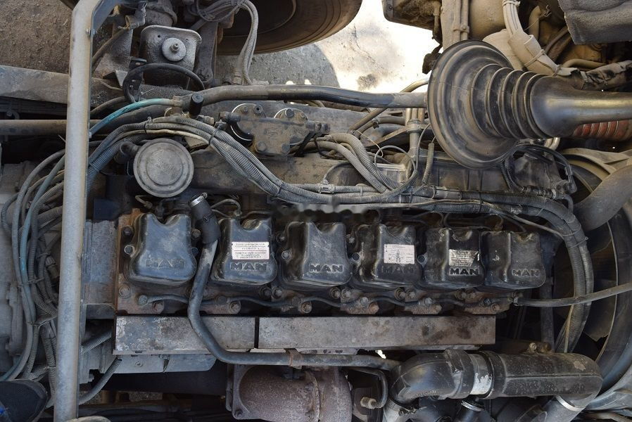 MAN F2000 D2876 LF02 463 E2 MAN - المحرك - شاحنة: صور 2 MAN F2000 D2876 LF02 463 E2 MAN - المحرك - شاحنة: صور 2