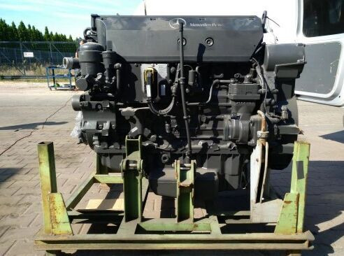 Mercedes-Benz OM 926 Mercedes-Benz ECONIC - المحرك - شاحنة: صور 2 Mercedes-Benz OM 926 Mercedes-Benz ECONIC - المحرك - شاحنة: صور 2
