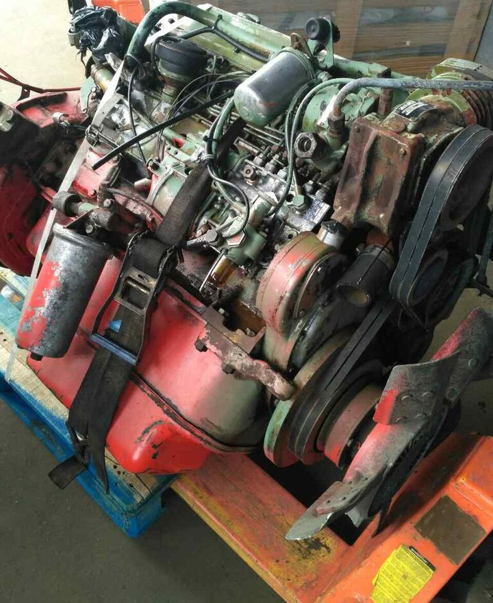 Mercedes-Benz OM366A 170 E2   Mercedes-Benz 814 - المحرك - شاحنة: صور 3 Mercedes-Benz OM366A 170 E2   Mercedes-Benz 814 - المحرك - شاحنة: صور 3