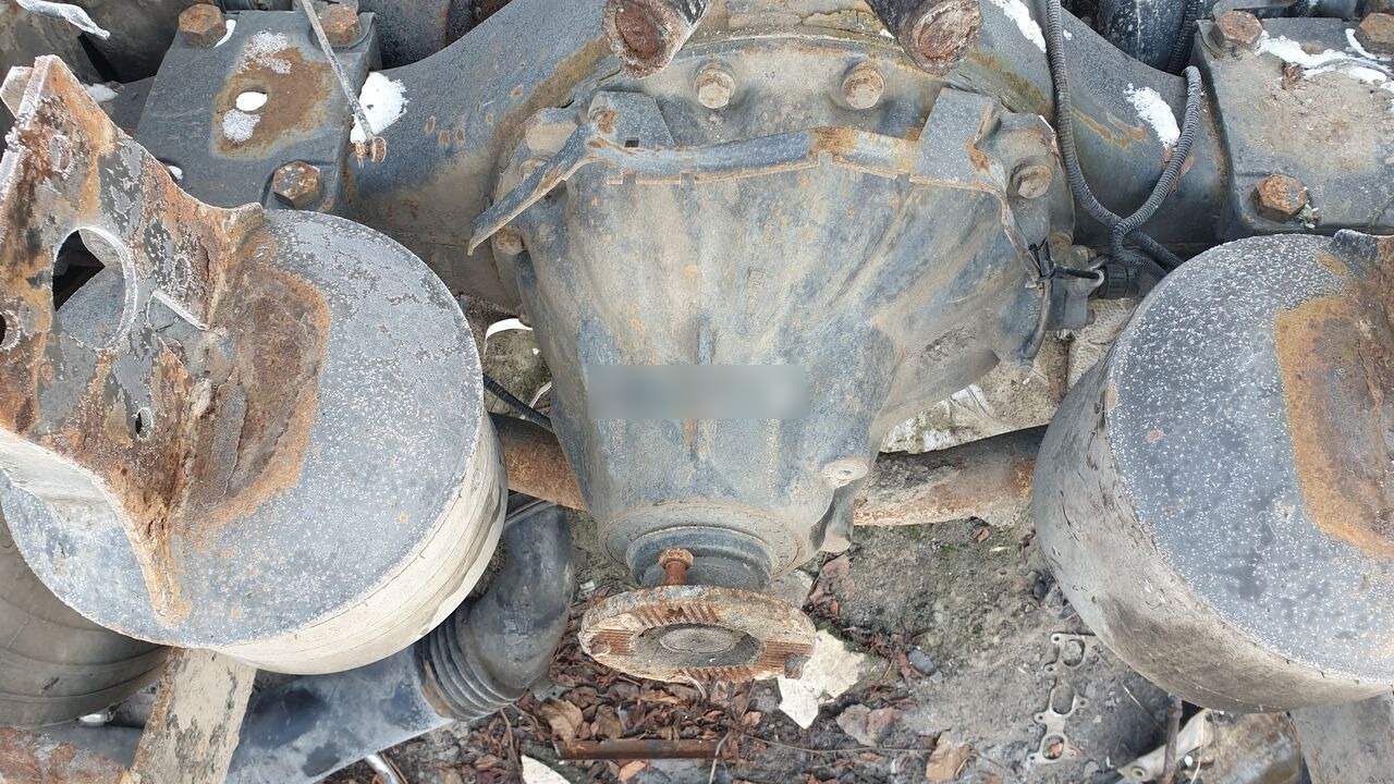 Mercedes-Benz truck - المحور الخلفي - شاحنة: صور 4 Mercedes-Benz truck - المحور الخلفي - شاحنة: صور 4