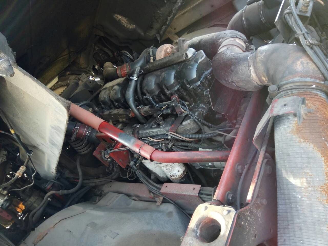 Renault Mack 430 Renault MAGNUM - المحرك - شاحنة: صور 5 Renault Mack 430 Renault MAGNUM - المحرك - شاحنة: صور 5