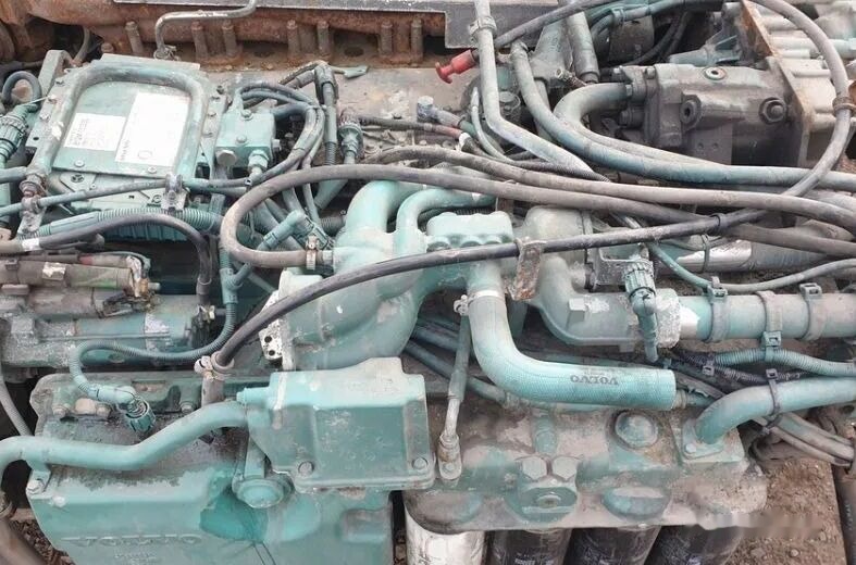 Volvo DH12D , DH12 D for commercial vehicle - المحرك - الشاحنات الصغيرة: صور 2 Volvo DH12D , DH12 D for commercial vehicle - المحرك - الشاحنات الصغيرة: صور 2