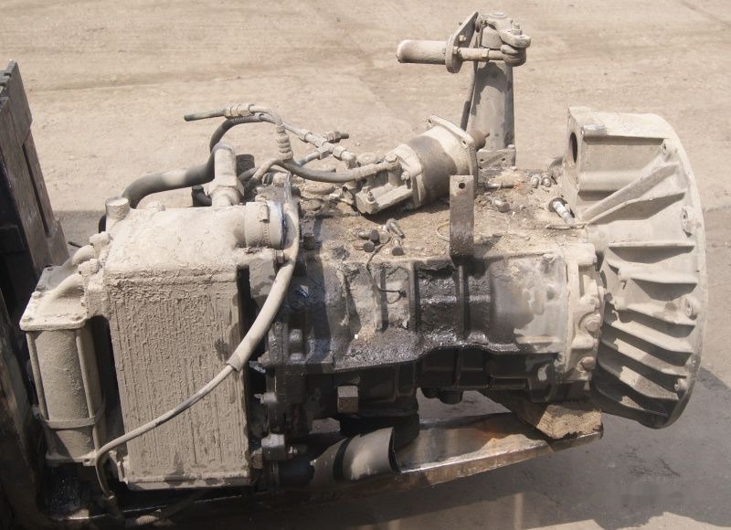 ZF 8S-180 IT MAN Neoplan - علبة التروس - شاحنة: صور 1 ZF 8S-180 IT MAN Neoplan - علبة التروس - شاحنة: صور 1