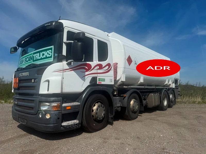 Scania P380 P380 8x2*6 .ADR/FL . 24200 L Tank - Air / Air suspension. - شاحنة صهريج: صور 1 Scania P380 P380 8x2*6 .ADR/FL . 24200 L Tank - Air / Air suspension. - شاحنة صهريج: صور 1