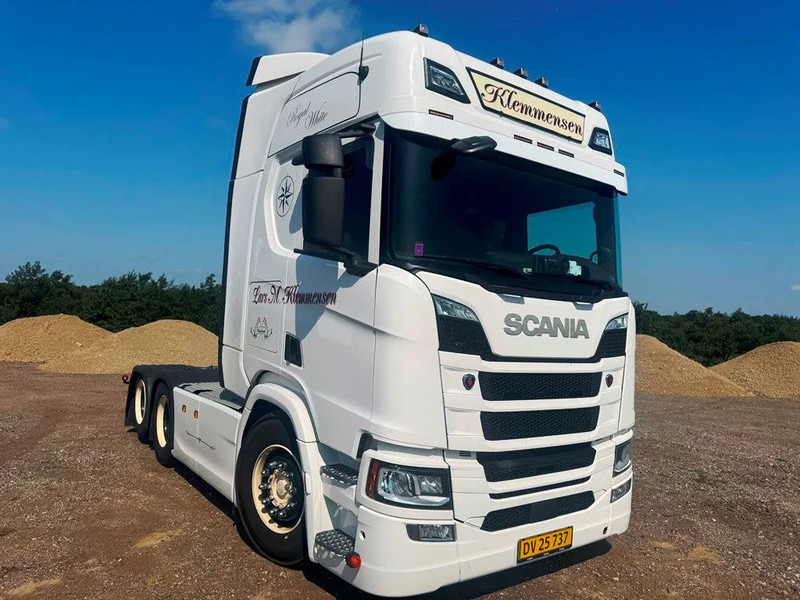 Scania R540 NGS Air Air Suspension. hydr, system. - شاحنة جرار: صور 4 Scania R540 NGS Air Air Suspension. hydr, system. - شاحنة جرار: صور 4