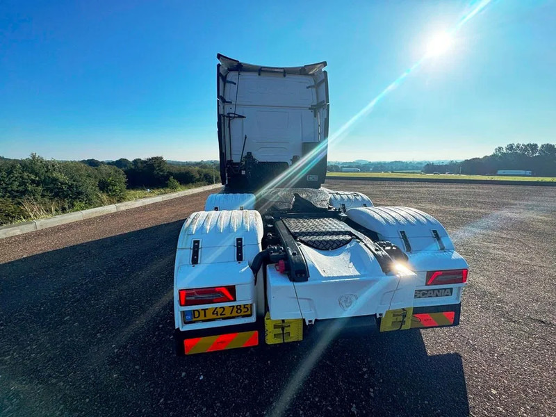 شاحنة جرار Scania R560 NGS 6x2*4 Rear steering.: صور 8 شاحنة جرار Scania R560 NGS 6x2*4 Rear steering.: صور 8