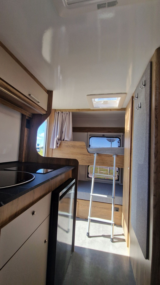 Nowa Przyczepa Kempingowa N-CROSS 2025 bogate wypos. Mega Oferta wyprz - مقطورات السيارات: صور 3 Nowa Przyczepa Kempingowa N-CROSS 2025 bogate wypos. Mega Oferta wyprz - مقطورات السيارات: صور 3