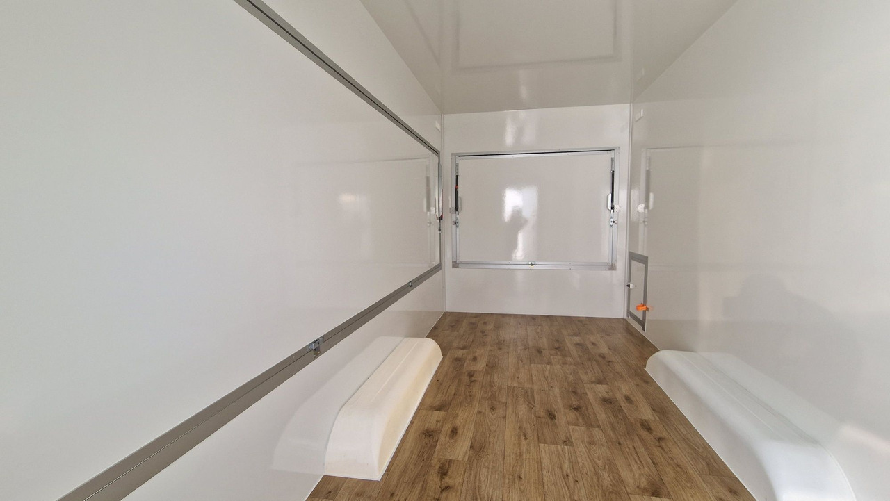 Przyczepa Gastronomiczna Handlowa FoodTruck - عربة الطعام: صور 4 Przyczepa Gastronomiczna Handlowa FoodTruck - عربة الطعام: صور 4