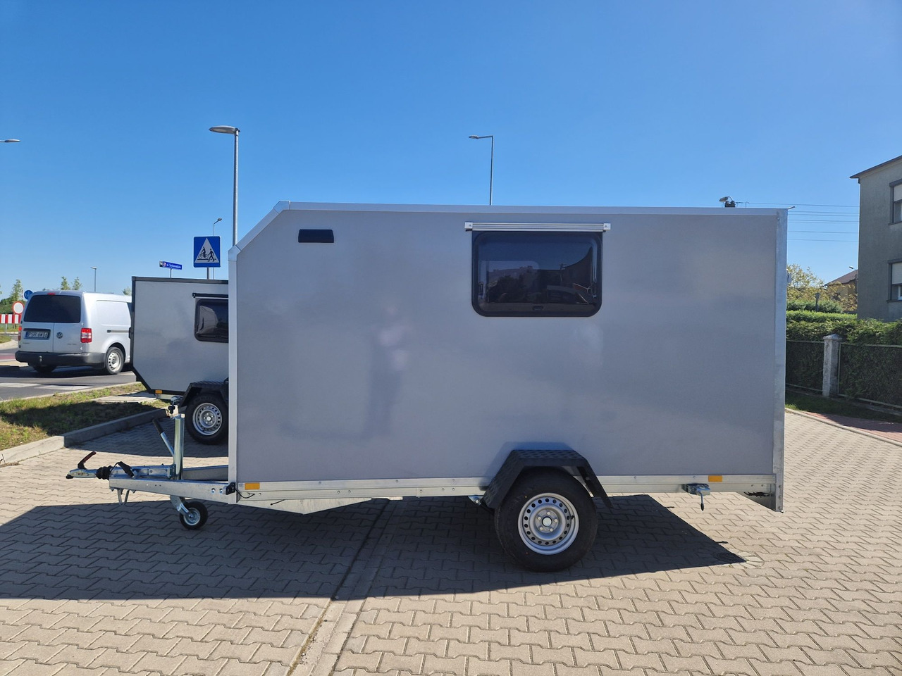 Przyczepa kempingowa Motocamp dla motocykla - كرفان سحب: صور 4 Przyczepa kempingowa Motocamp dla motocykla - كرفان سحب: صور 4