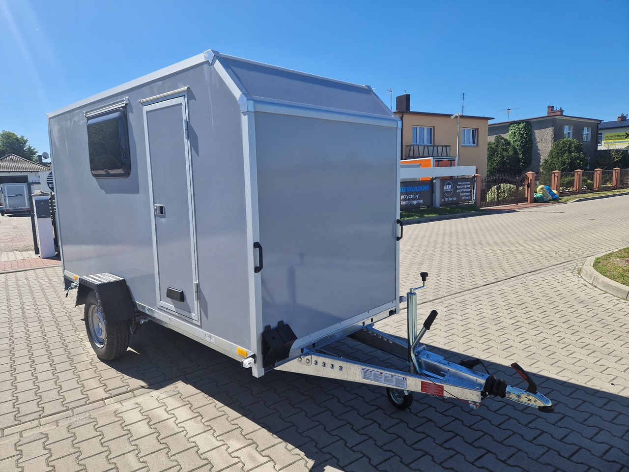 Przyczepa kempingowa Motocamp dla motocykla - كرفان سحب: صور 5 Przyczepa kempingowa Motocamp dla motocykla - كرفان سحب: صور 5