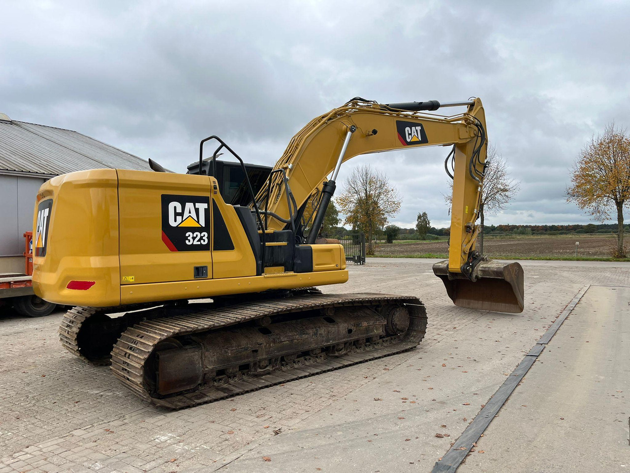 Caterpillar 323 07A - حفارات زحافة: صور 2 Caterpillar 323 07A - حفارات زحافة: صور 2