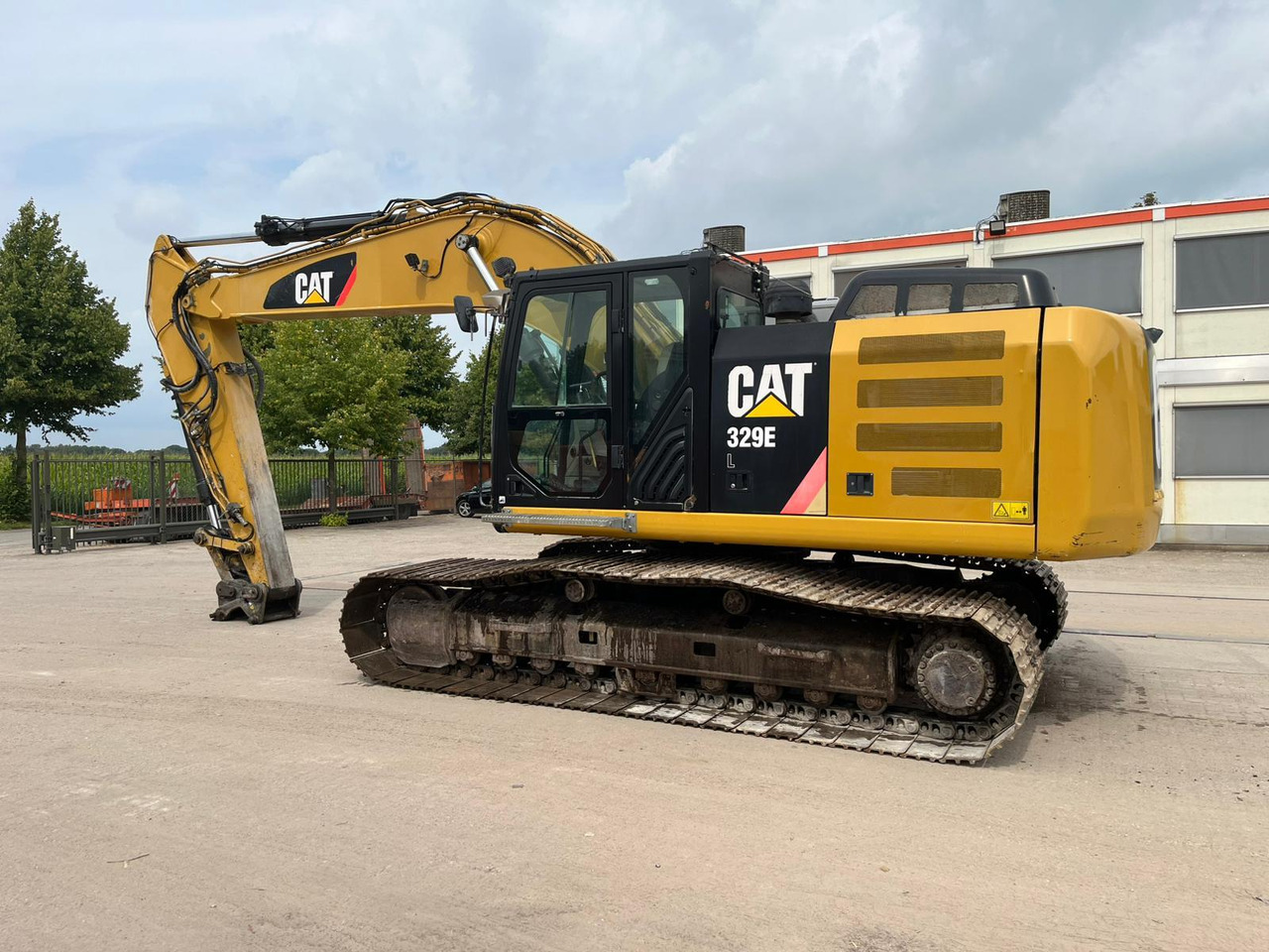 Caterpillar 329 EL - حفارات زحافة: صور 1 Caterpillar 329 EL - حفارات زحافة: صور 1