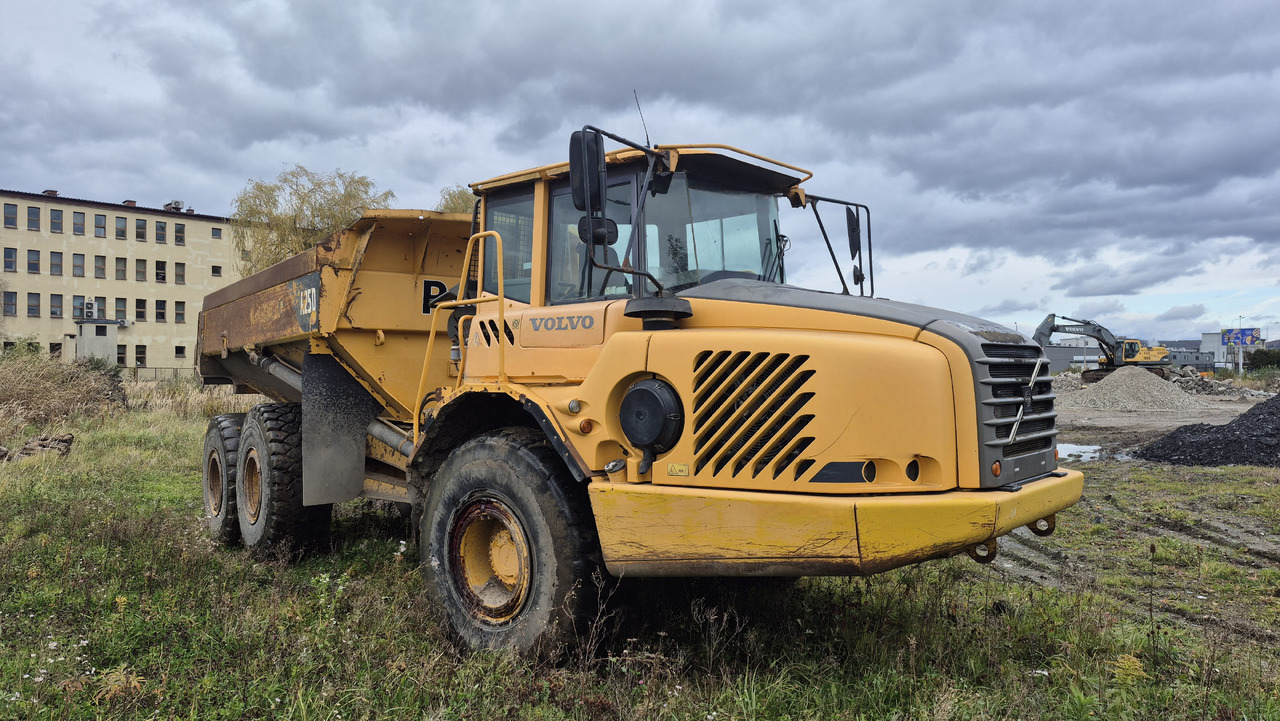 VOLVO A25D - شاحنة مفصلية: صور 5 VOLVO A25D - شاحنة مفصلية: صور 5