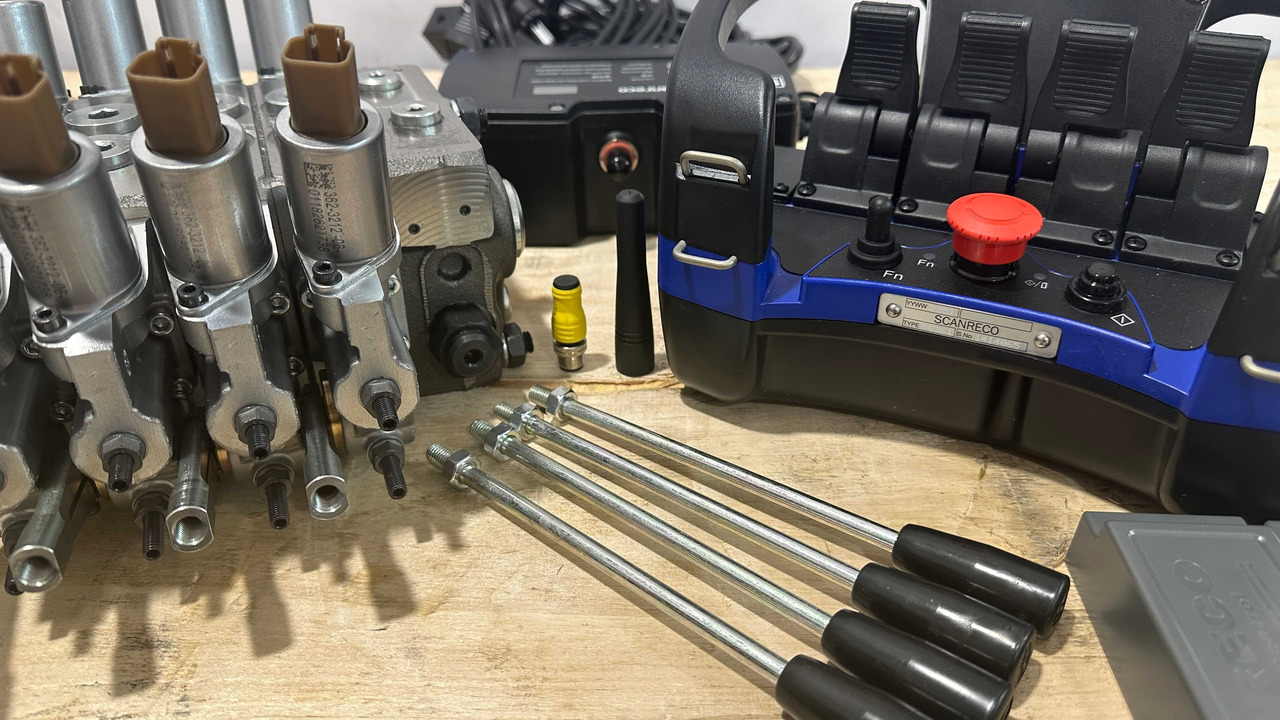 Set Scanreco G4 with Walvoil DPX100 Bandit Industries, DR Power Equipment - جلاخات أجذال الشجر: صور 4 Set Scanreco G4 with Walvoil DPX100 Bandit Industries, DR Power Equipment - جلاخات أجذال الشجر: صور 4