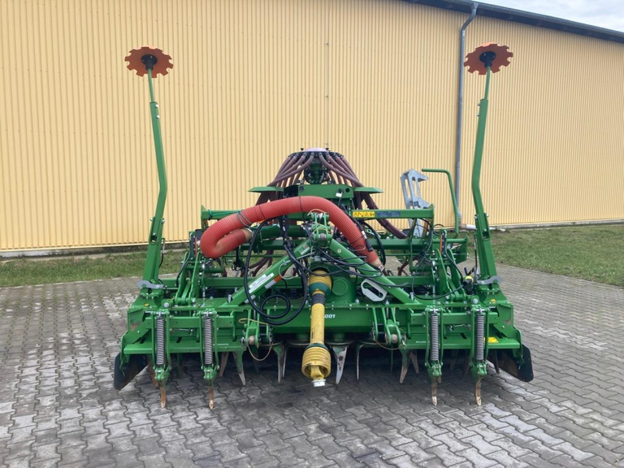 Amazone KX3001 + AVANT3002NUR 320HA - الة بذر: صور 4 Amazone KX3001 + AVANT3002NUR 320HA - الة بذر: صور 4