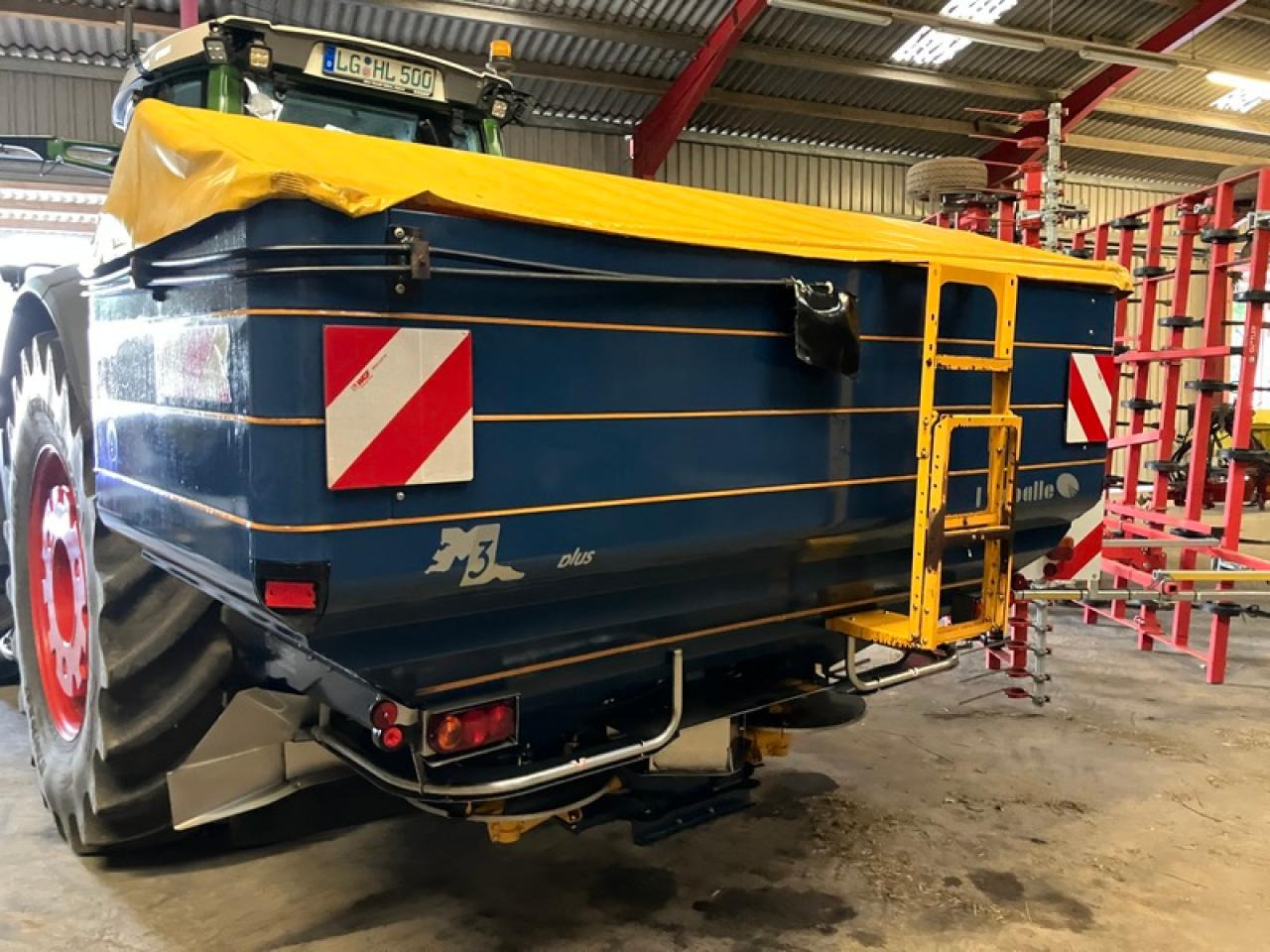 Bogballe M3WD - آلة رش الأسمدة: صور 3 Bogballe M3WD - آلة رش الأسمدة: صور 3