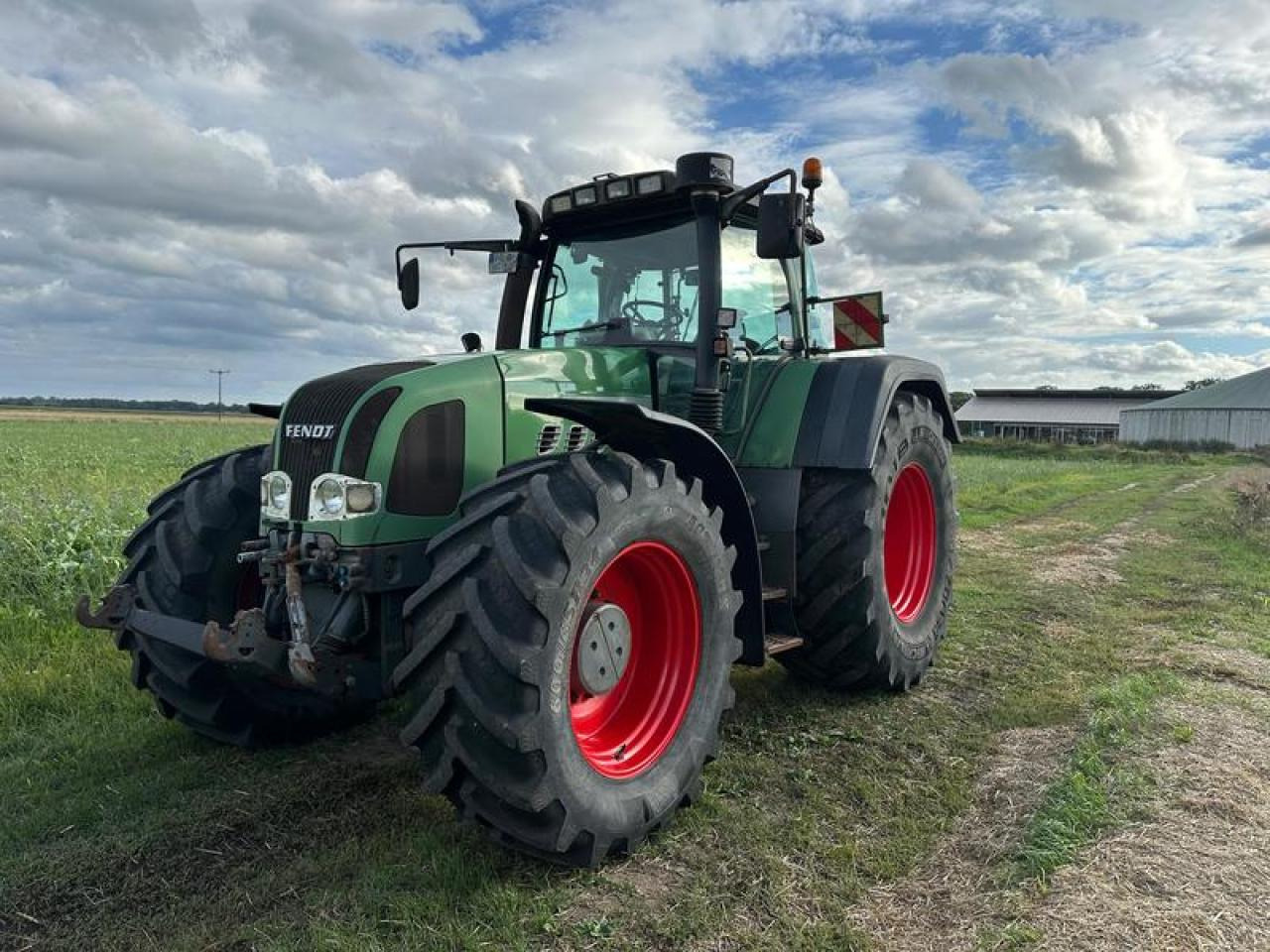 Fendt VARIO 924 - جرار: صور 1 Fendt VARIO 924 - جرار: صور 1