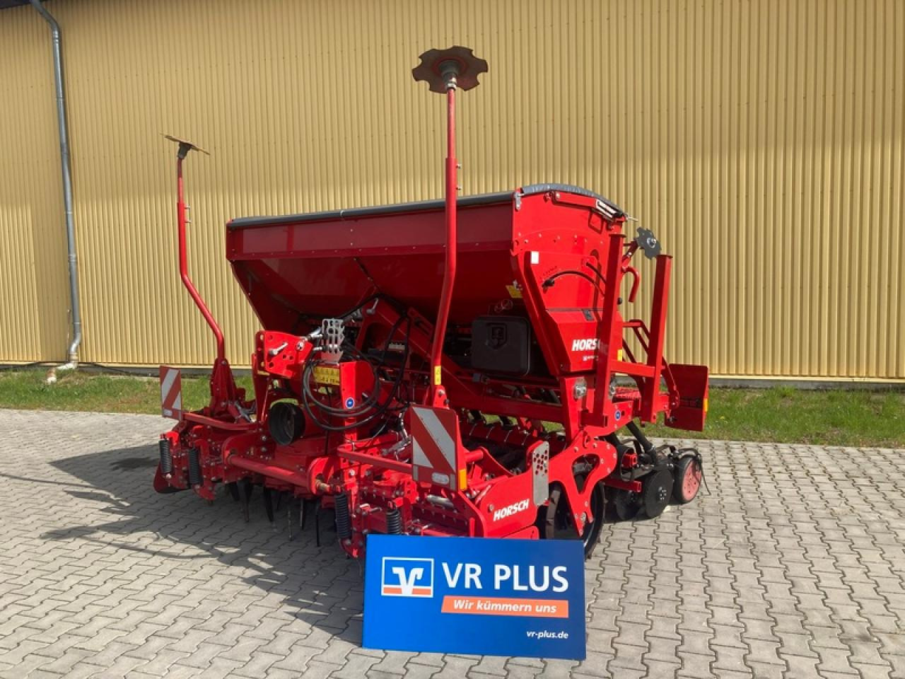 Horsch VERSA 3 KR - الة بذر: صور 1 Horsch VERSA 3 KR - الة بذر: صور 1