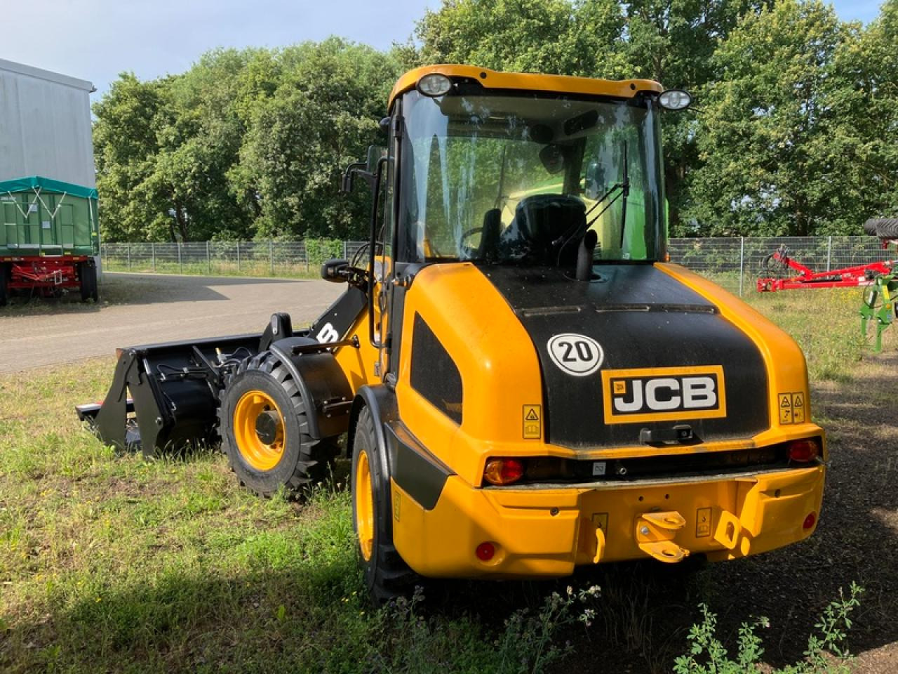 JCB 406 AGRI - اللودر بعجل: صور 3 JCB 406 AGRI - اللودر بعجل: صور 3