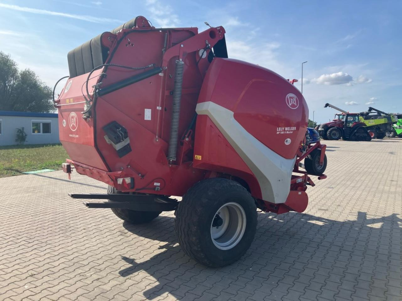 Lely RP 180V - مكبس القش الدائري: صور 3 Lely RP 180V - مكبس القش الدائري: صور 3