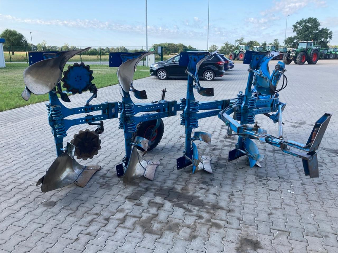 Lemken OPAL X 110 - محراث: صور 4 Lemken OPAL X 110 - محراث: صور 4