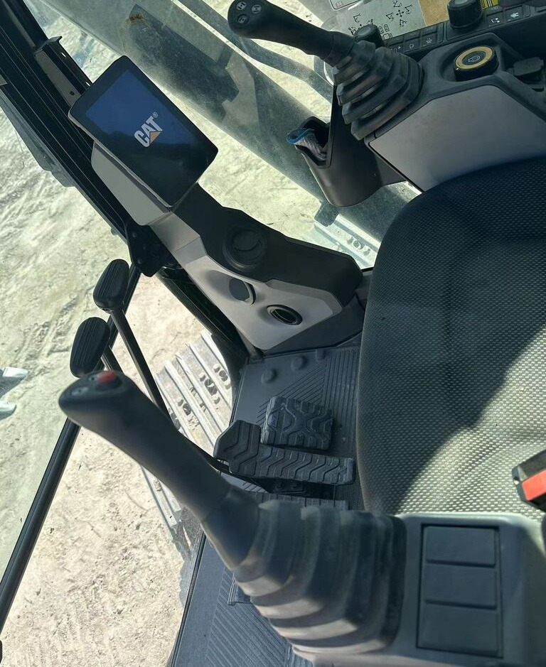 Caterpillar 320GC - حفارات زحافة: صور 5 Caterpillar 320GC - حفارات زحافة: صور 5