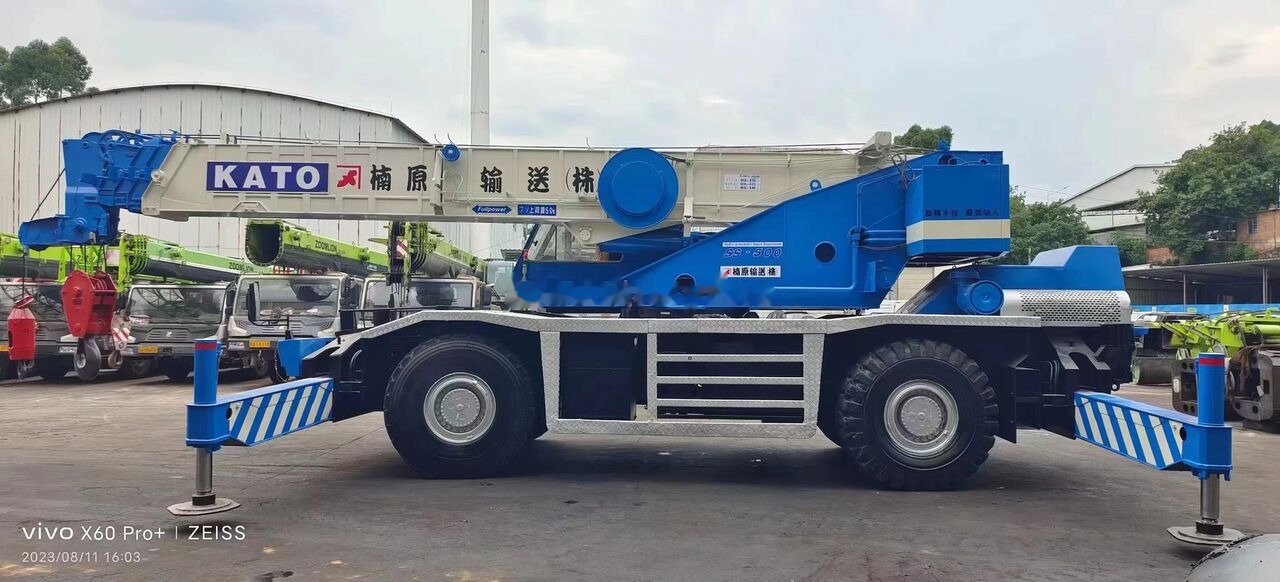 Kato KR-450-v 45ton - موبايل كرين: صور 2 Kato KR-450-v 45ton - موبايل كرين: صور 2
