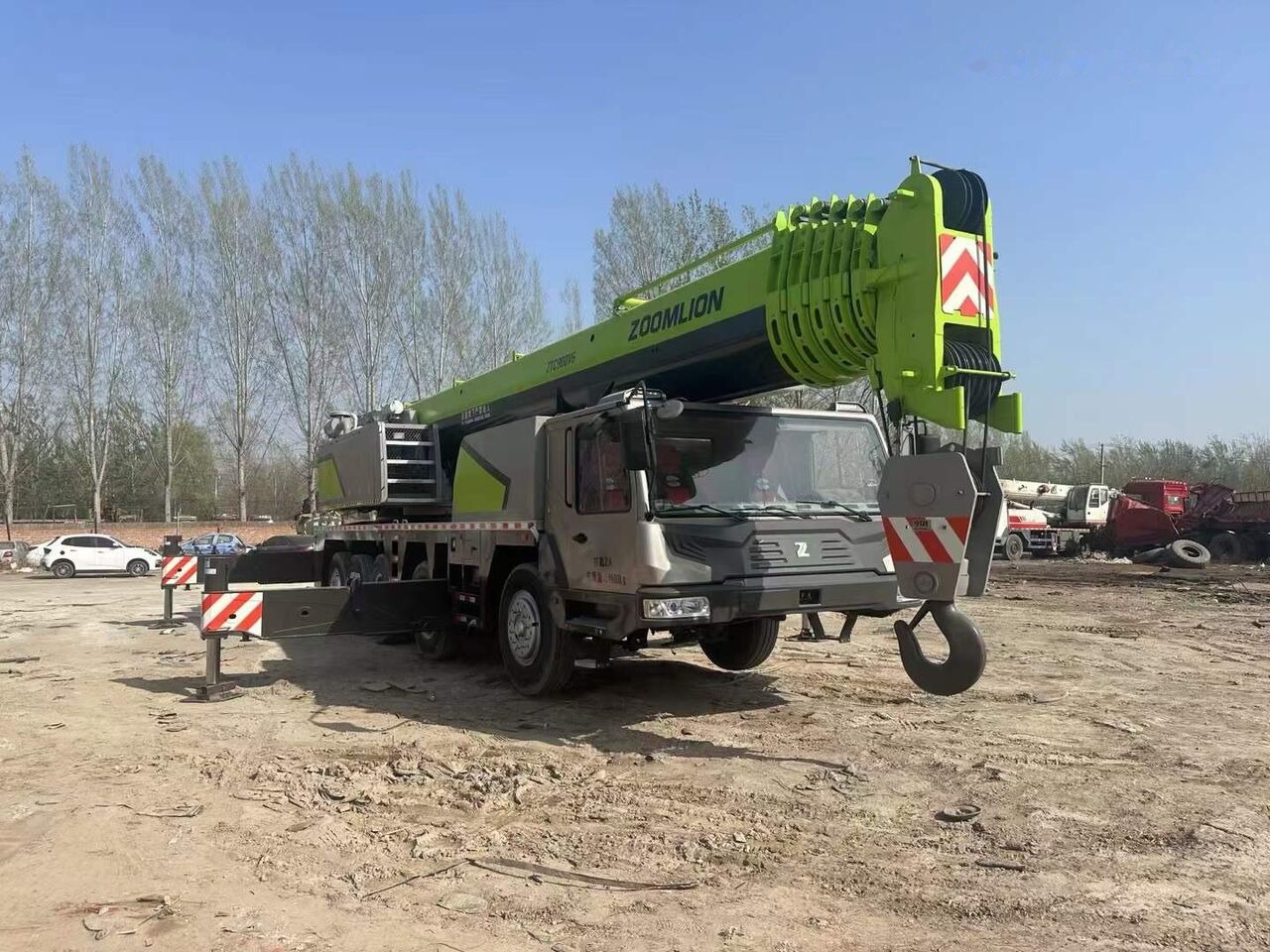 Zoomlion Zoomlion ZTC900V ZTC800V ZTC550V ZTC500V truck cranes - موبايل كرين: صور 4 Zoomlion Zoomlion ZTC900V ZTC800V ZTC550V ZTC500V truck cranes - موبايل كرين: صور 4