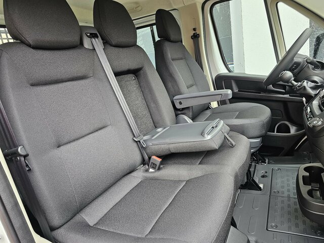 الشاحنات الصغيرة المسطحة, الشاحنات الصغيرة كابينة مزدوجة FIAT Ducato MAXI 140 Serie 9.2 2025 L5 Doppelkabine...: صور 17 الشاحنات الصغيرة المسطحة, الشاحنات الصغيرة كابينة مزدوجة FIAT Ducato MAXI 140 Serie 9.2 2025 L5 Doppelkabine...: صور 17