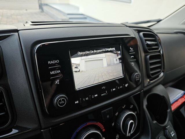 FIAT Ducato MAXI Serie 9.2 2025 DOKA 3-Seitenkiipper... - شاحنة: صور 3 FIAT Ducato MAXI Serie 9.2 2025 DOKA 3-Seitenkiipper... - شاحنة: صور 3