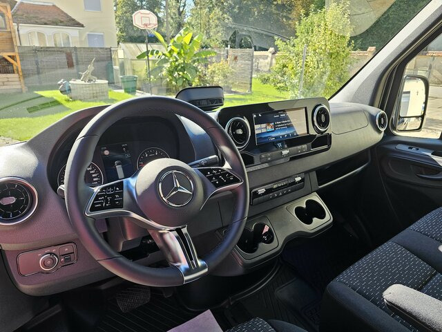 MERCEDES-BENZ Sprinter 317 CDI Kasten L2H2 AHK 3,5t MBUX10,25... - فان: صور 3 MERCEDES-BENZ Sprinter 317 CDI Kasten L2H2 AHK 3,5t MBUX10,25... - فان: صور 3